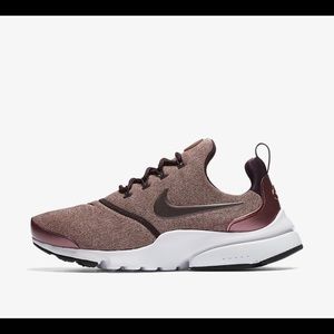 Women’s Nike Presto Fly SE size 7.5 wine, metallic